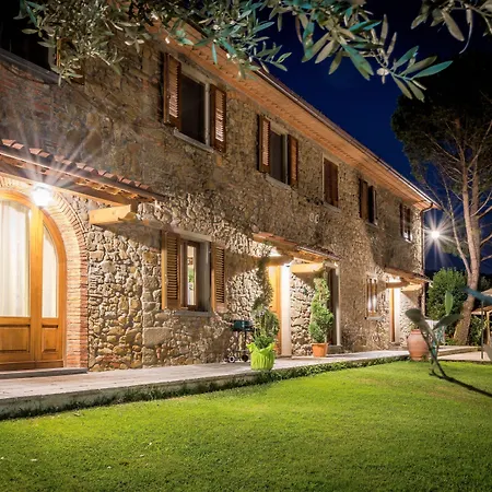 Borgo Dei Gigli Farm stay *