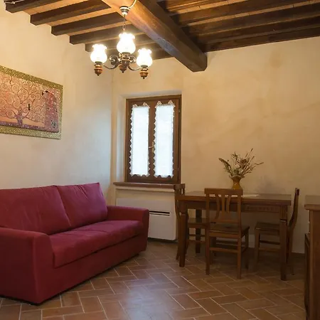 Borgo Dei Gigli Farm stay *