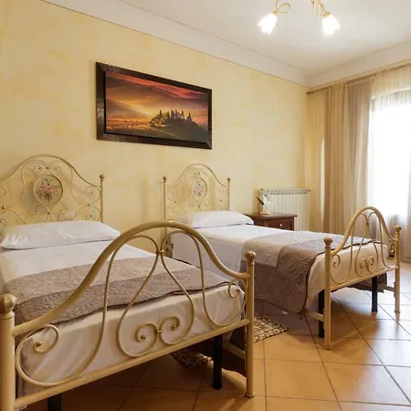 Borgo Dei Gigli Κατάλυμα σε φάρμα