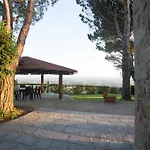 Alloggio per agriturismo Borgo Dei Gigli *