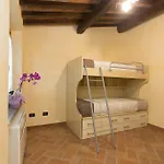 Borgo Dei Gigli Alloggio per agriturismo *