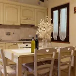 Alloggio per agriturismo Borgo Dei Gigli Lamporecchio